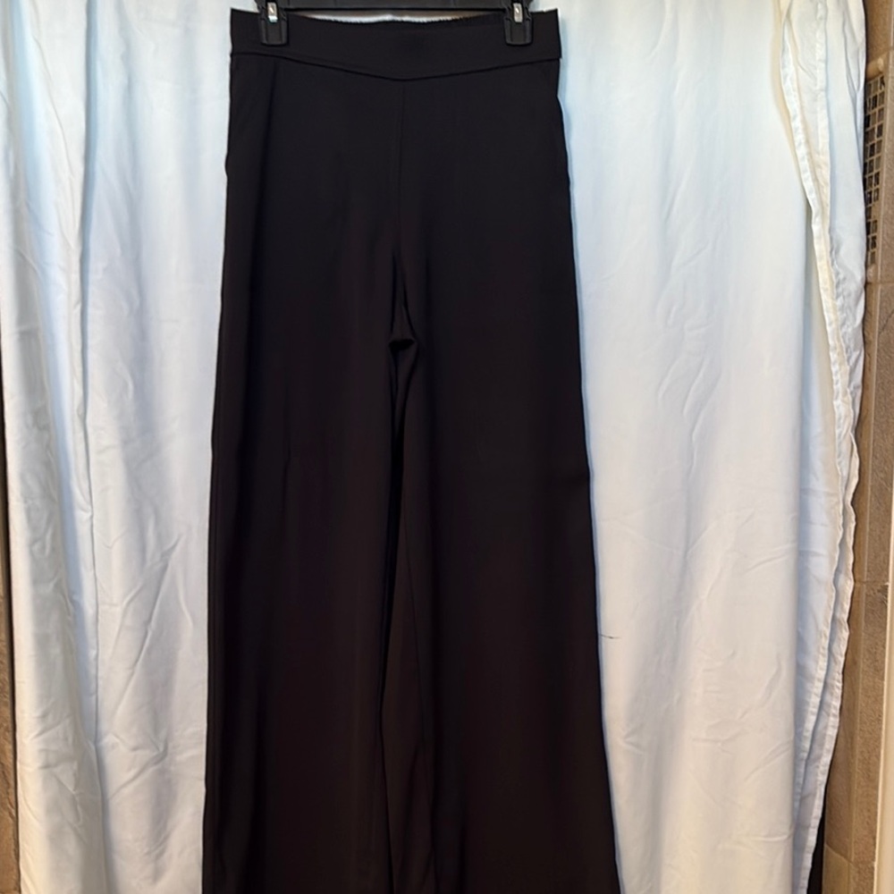Elegant Black Wide-Leg Women's Pants